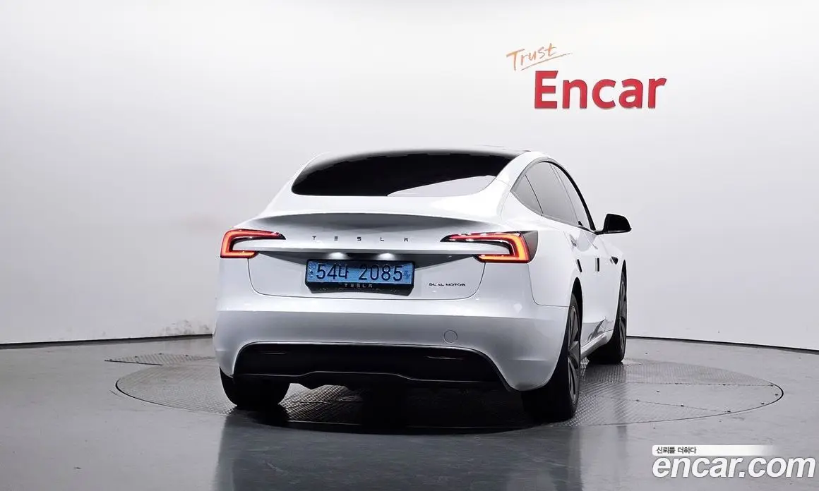 Tesla Model 3 2024 0.2 автомат (гидро), фото 4