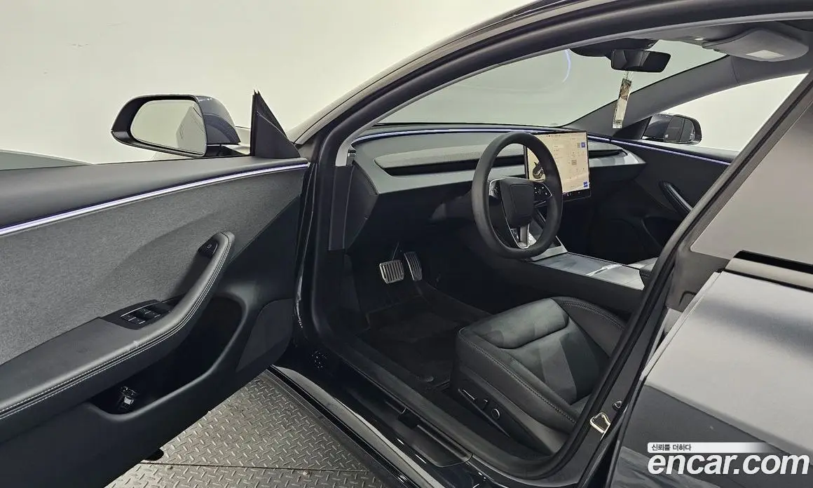 Tesla Model 3 2024 0.2 автомат (гидро), фото 13