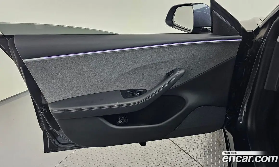 Tesla Model 3 2024 0.2 автомат (гидро), фото 14