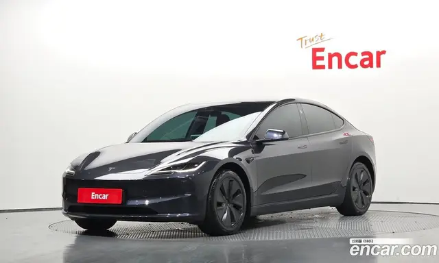 Tesla Model 3, 2025, 29 150 км