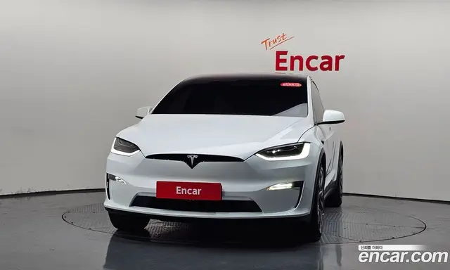 Tesla Model X 2023 0.3 автомат (гидро), миниатюра 2