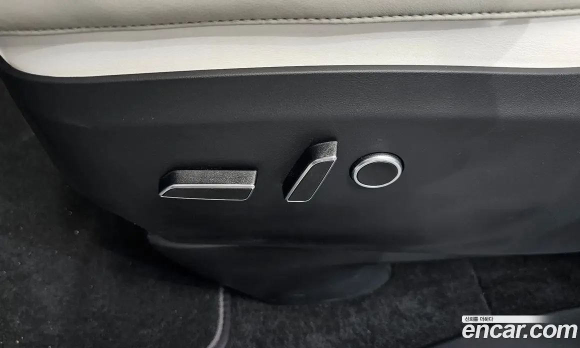 Tesla Model X 2023 0.3 автомат (гидро), фото 31