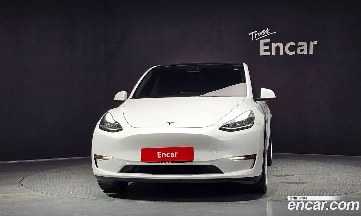 Tesla Model Y 2022 0.2 автомат (гидро), фото 3