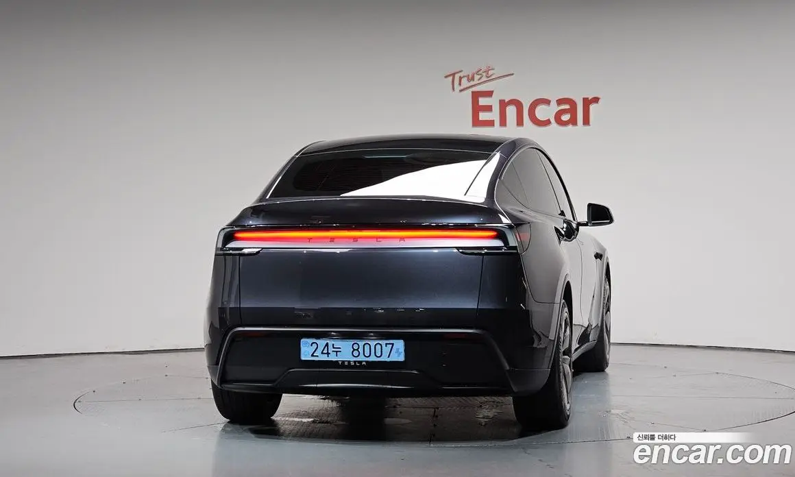 Tesla Model Y 2026 0.2 автомат (гидро), фото 4