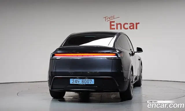 Tesla Model Y 2026 0.2 автомат (гидро), миниатюра 4