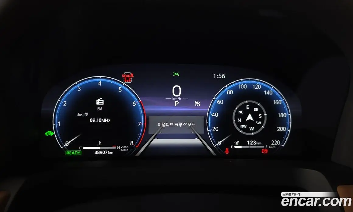 Toyota Alphard 2025 2.5 автомат (гидро), фото 8