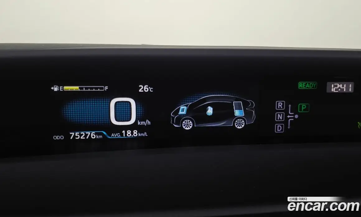 Toyota Prius 2017 1.8 автомат (гидро), фото 11