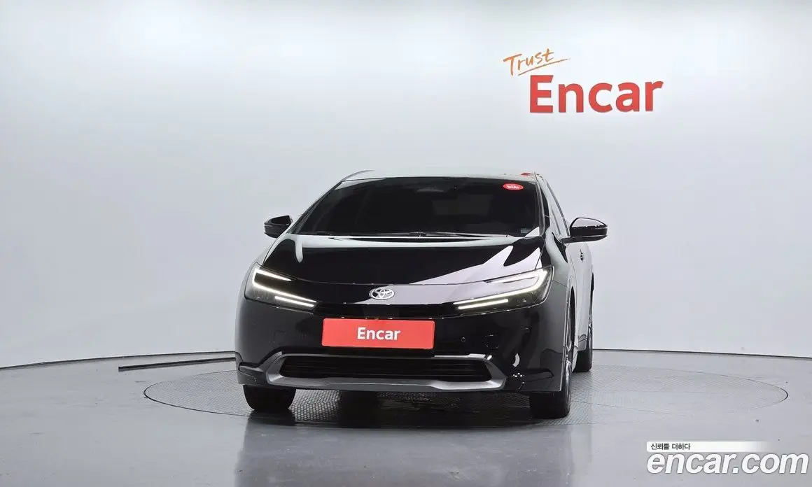Toyota Prius 2024 2.0 автомат (гидро), фото 3
