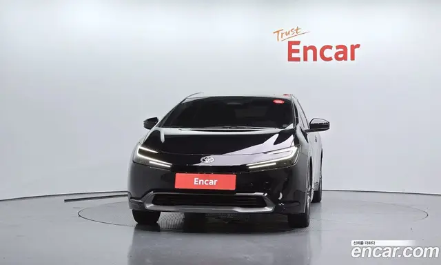 Toyota Prius 2024 2.0 автомат (гидро), миниатюра 3
