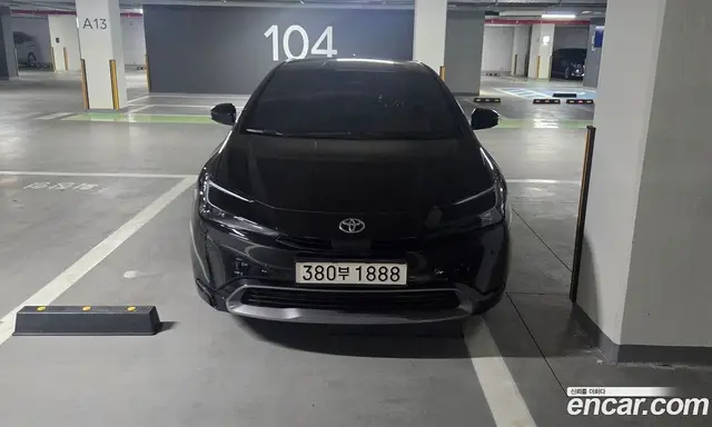 Toyota Prius, 2024, 21 700 км