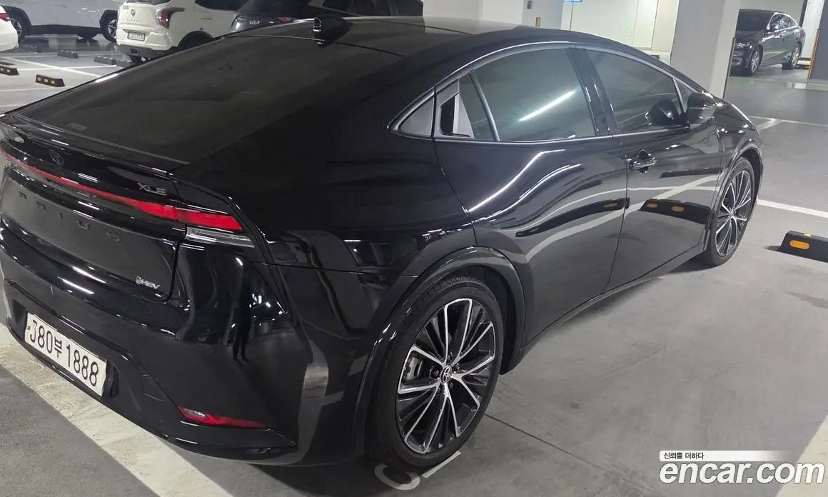 Toyota Prius 2024 2.0 автомат (гидро), фото 7