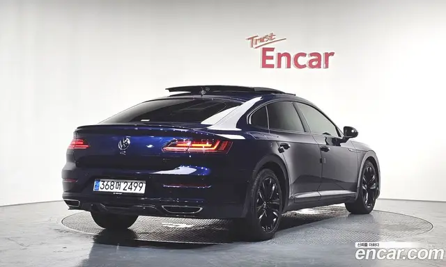 Volkswagen Arteon 2018 2.0 автомат (гидро), миниатюра 2