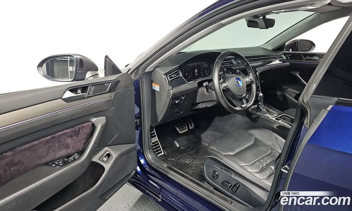 Volkswagen Arteon 2018 2.0 автомат (гидро), фото 13