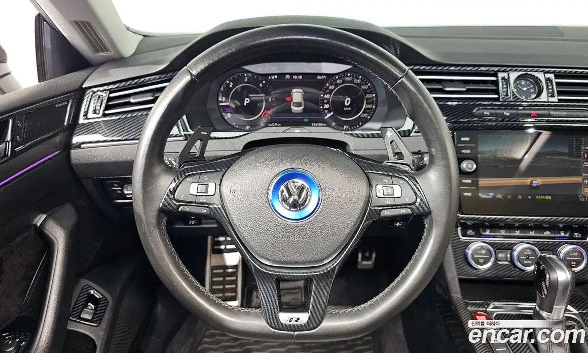 Volkswagen Arteon 2018 2.0 автомат (гидро), фото 20