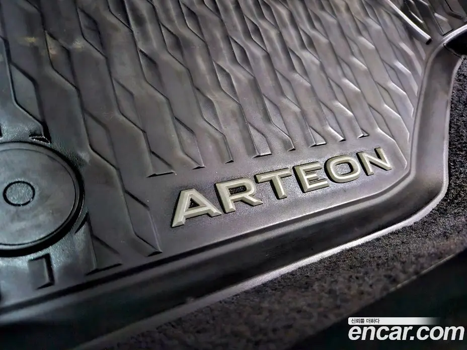 Volkswagen Arteon 2018 2.0 автомат (гидро), фото 46