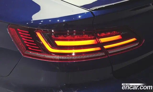 Volkswagen Arteon 2018 2.0 автомат (гидро), миниатюра 9