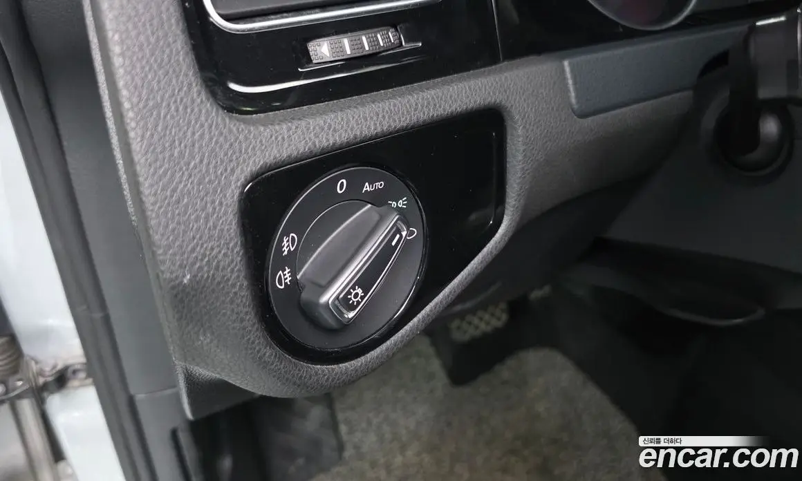 Volkswagen Golf 2014 2.0 автомат (гидро), фото 19