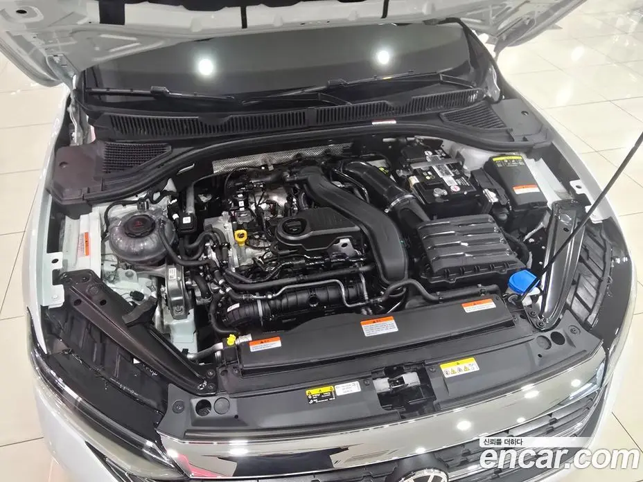 Volkswagen Jetta 2023 1.5 автомат (гидро), фото 15