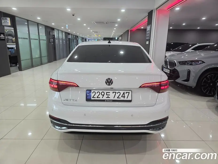 Volkswagen Jetta 2023 1.5 автомат (гидро), фото 4