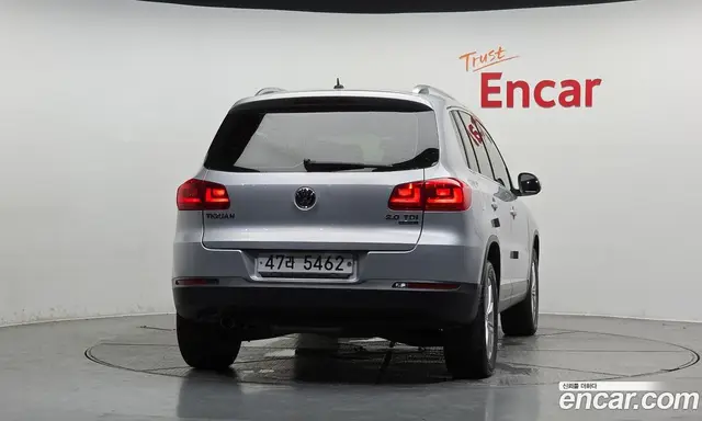 Volkswagen Tiguan 2014 2.0 автомат (гидро), миниатюра 4