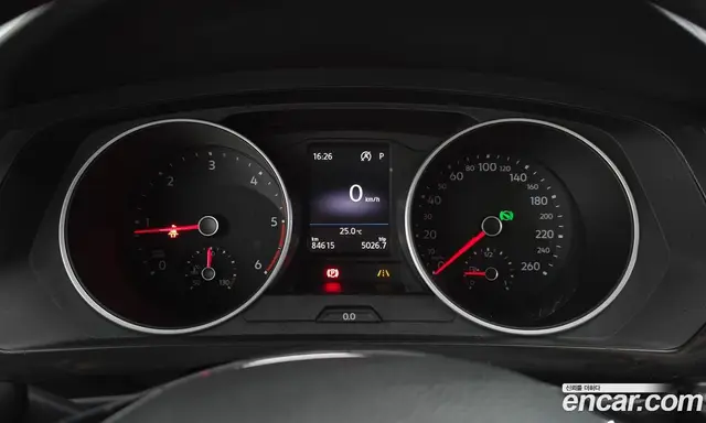 Volkswagen Tiguan 2018 2.0 автомат (гидро), миниатюра 11
