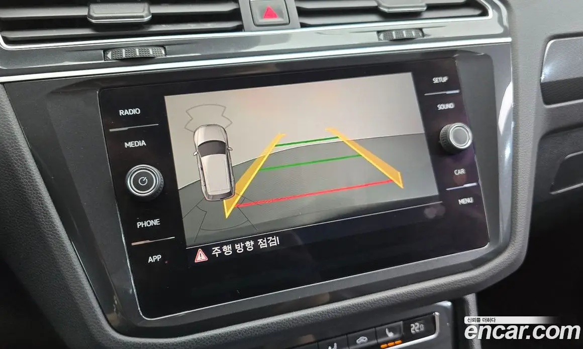 Volkswagen Tiguan 2018 2.0 автомат (гидро), фото 19