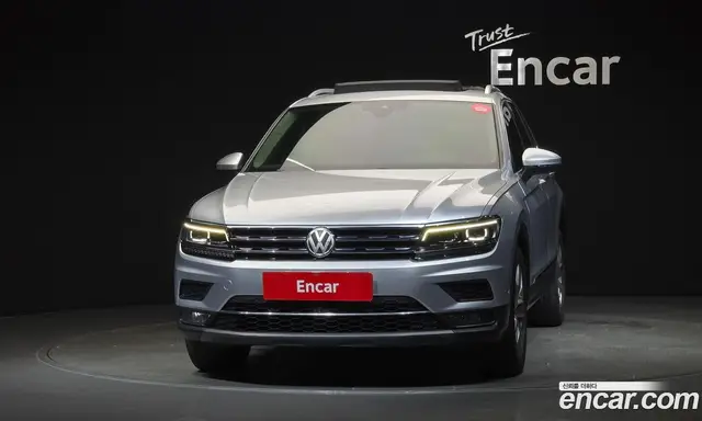 Volkswagen Tiguan 2018 2.0 автомат (гидро), миниатюра 3