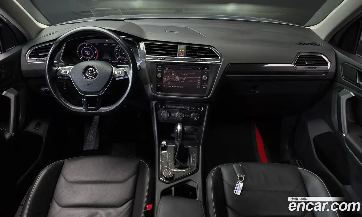 Volkswagen Tiguan 2018 2.0 автомат (гидро), фото 7