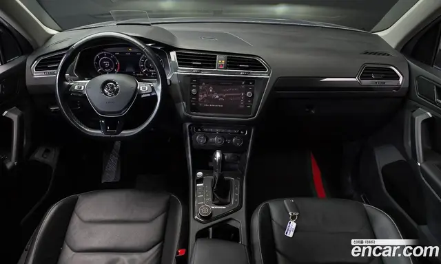 Volkswagen Tiguan 2018 2.0 автомат (гидро), миниатюра 7