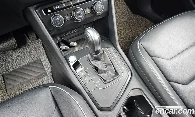 Volkswagen Tiguan 2020 2.0 автомат (гидро), миниатюра 9