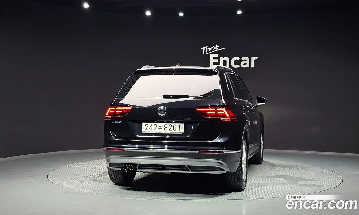 Volkswagen Tiguan 2020 2.0 автомат (гидро), фото 4