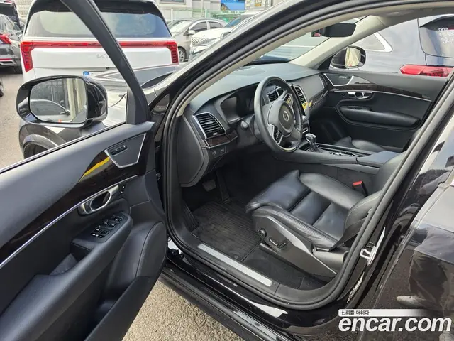 Volvo XC90 2017 2.0 автомат (гидро), миниатюра 6