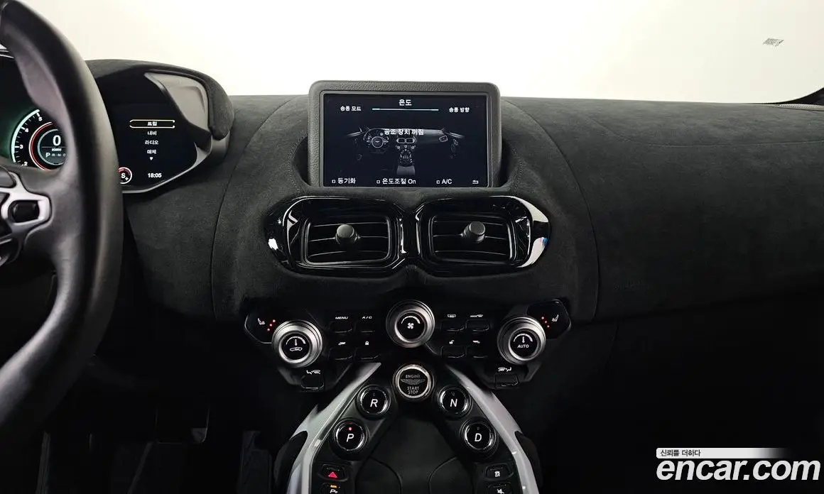 Aston Martin Vantage 2019 4.0 автомат (гидро), фото 13