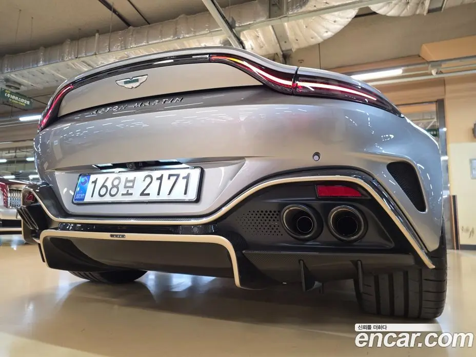 Aston Martin Vantage 2025 4.0 автомат (гидро), фото 18