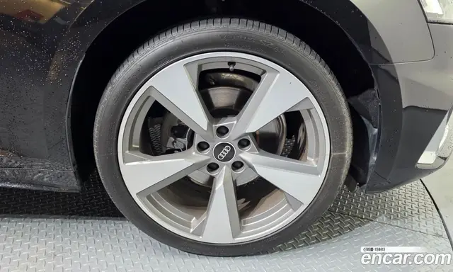 Audi A5 2021 2.0 автомат (гидро), миниатюра 5