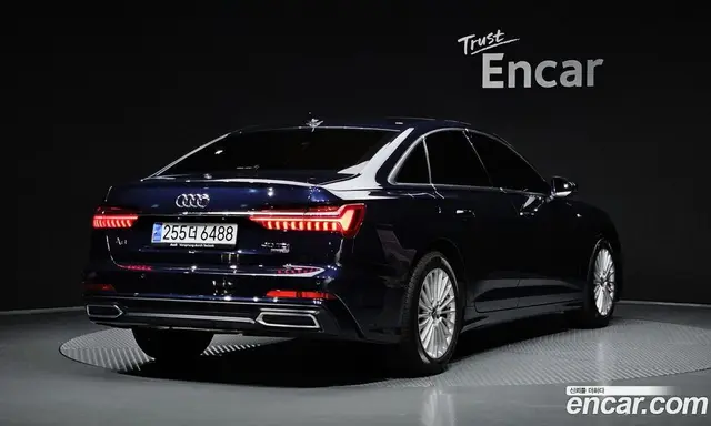 Audi A6 2020 2.0 автомат (гидро), миниатюра 2