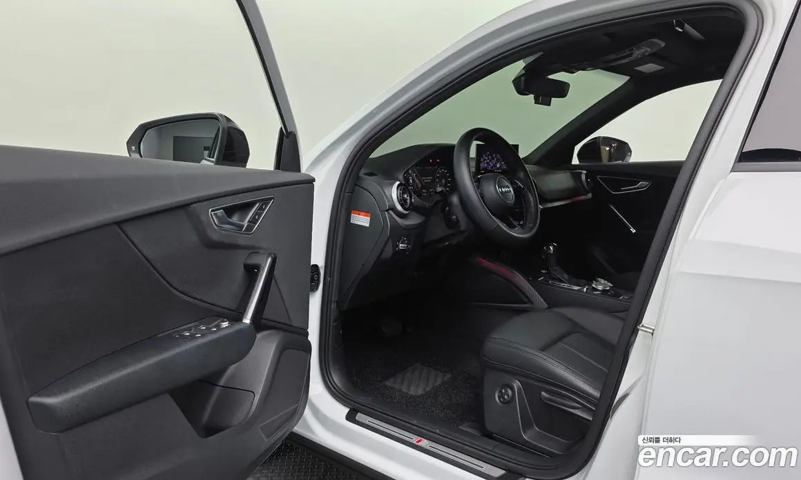 Audi Q2 2023 2.0 автомат (гидро), фото 13