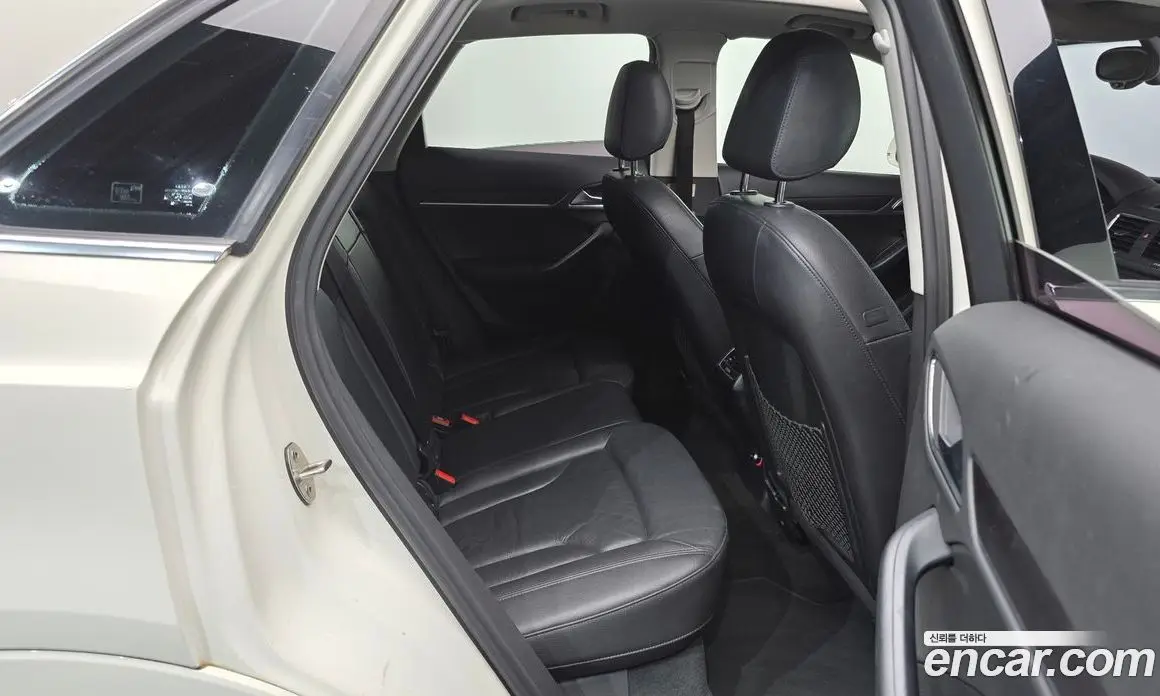Audi Q3 2014 2.0 автомат (гидро), фото 11