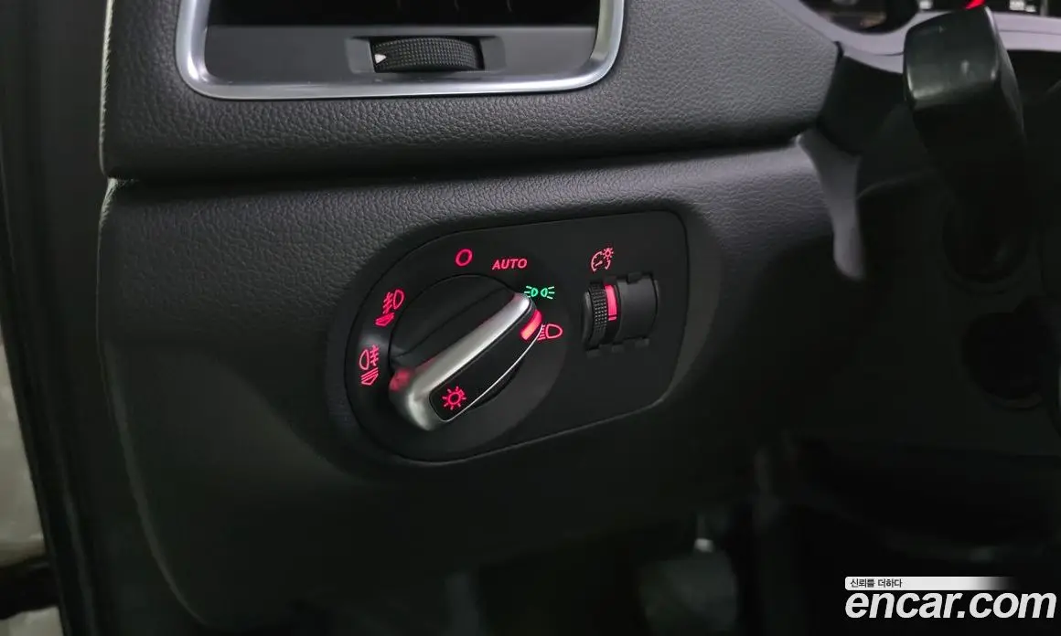 Audi Q3 2014 2.0 автомат (гидро), фото 17