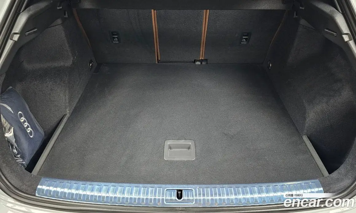 Audi Q3 2025 2.0 автомат (гидро), фото 24