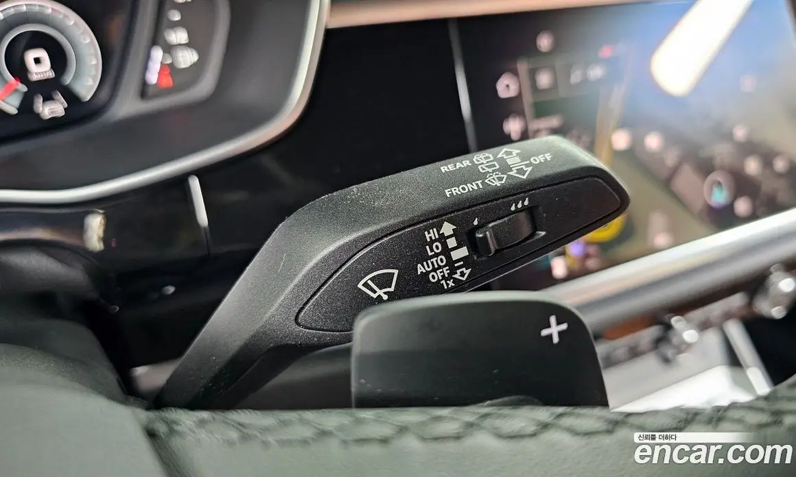 Audi Q3 2025 2.0 автомат (гидро), фото 28
