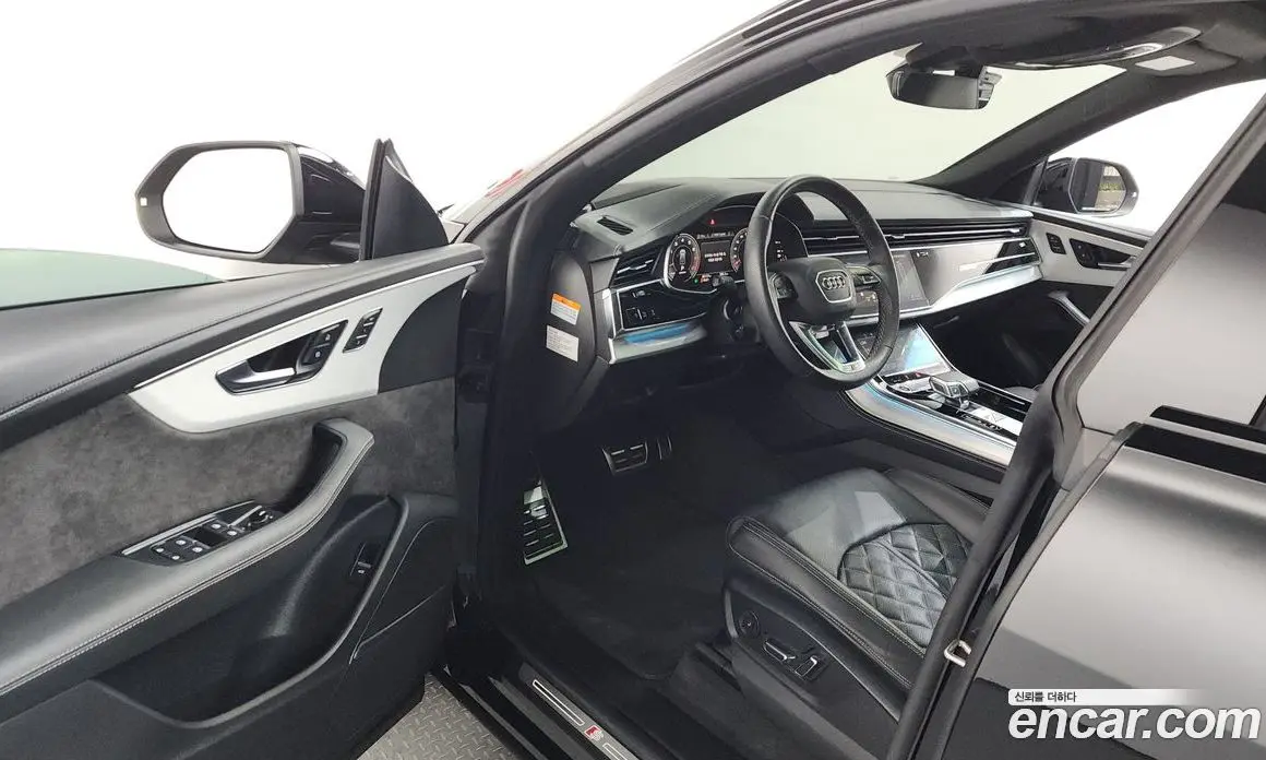 Audi Q8 2022 3.0 автомат (гидро), фото 13