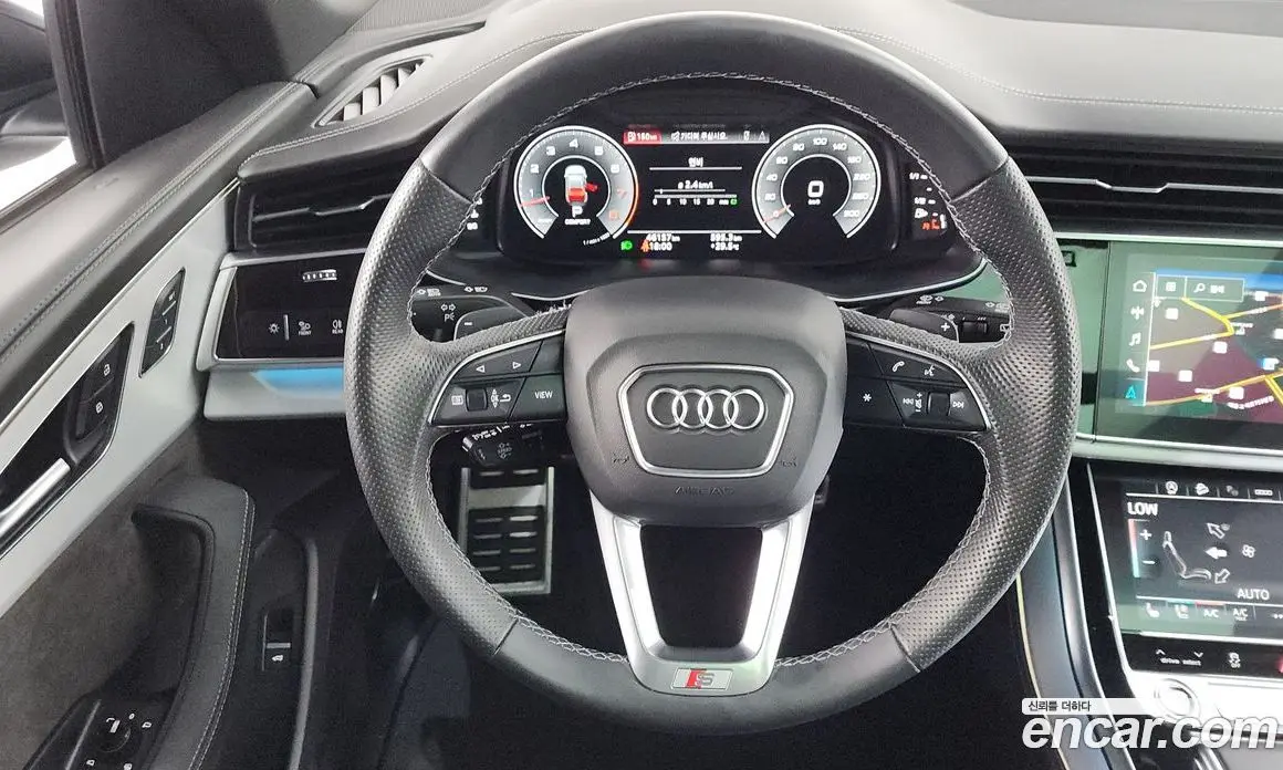 Audi Q8 2022 3.0 автомат (гидро), фото 19