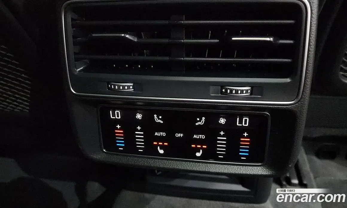 Audi Q8 2022 3.0 автомат (гидро), фото 33