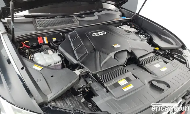 Audi Q8 2022 3.0 автомат (гидро), миниатюра 6
