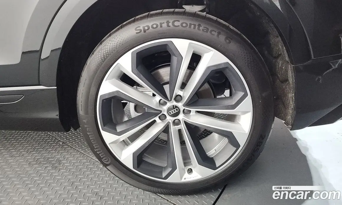 Audi Q8 2026 3.0 автомат (гидро), фото 7