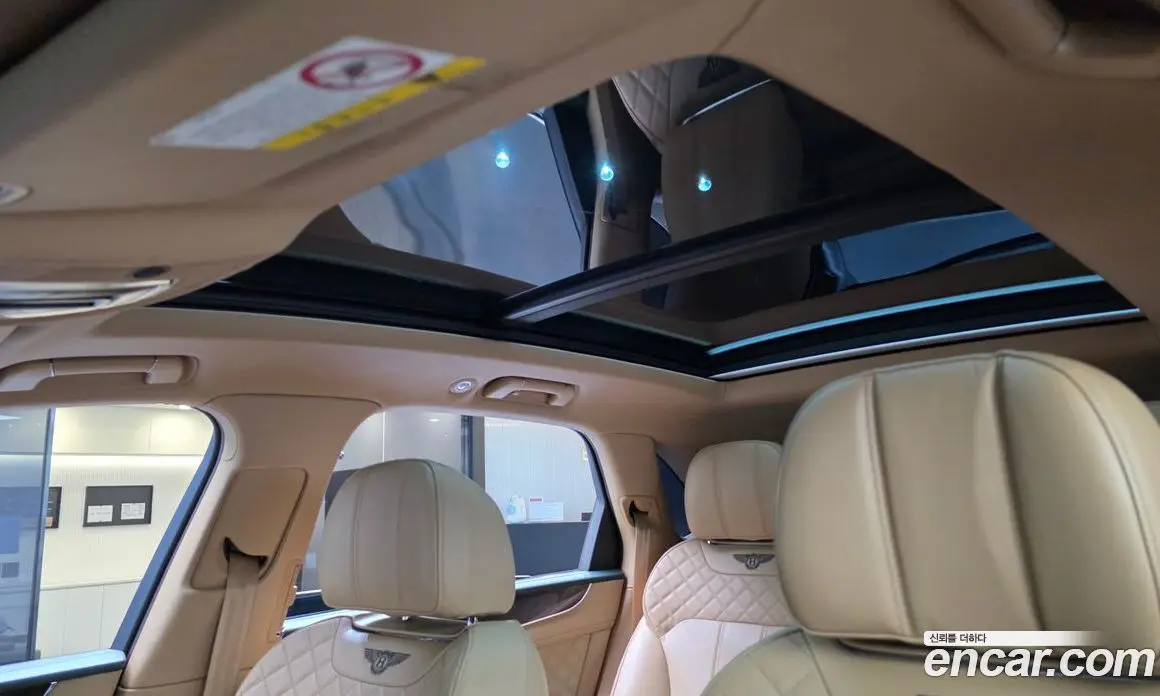 Bentley Bentayga 2018 6.0 автомат (гидро), фото 18