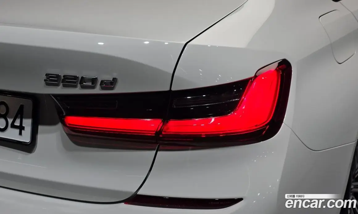 BMW 3 серия 2020 2.0 автомат (гидро), фото 9