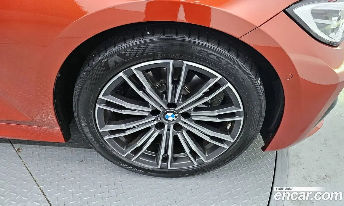 BMW 3 серия 2021 2.0 автомат (гидро), фото 5
