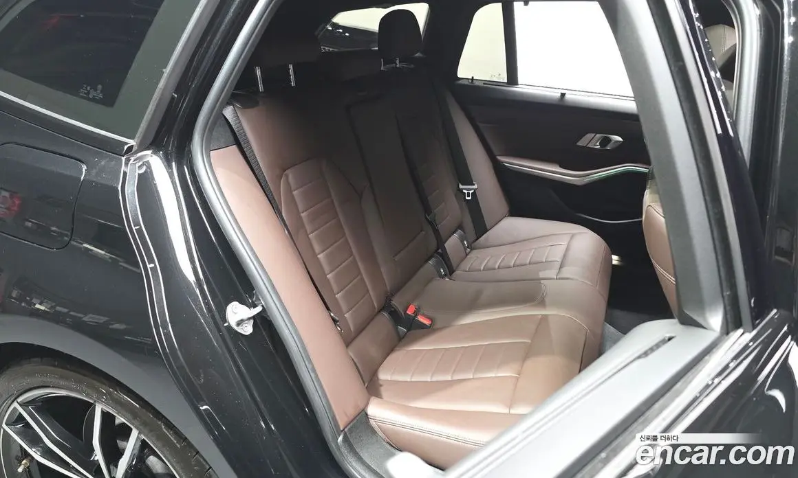 BMW 3 серия 2022 2.0 автомат (гидро), фото 17